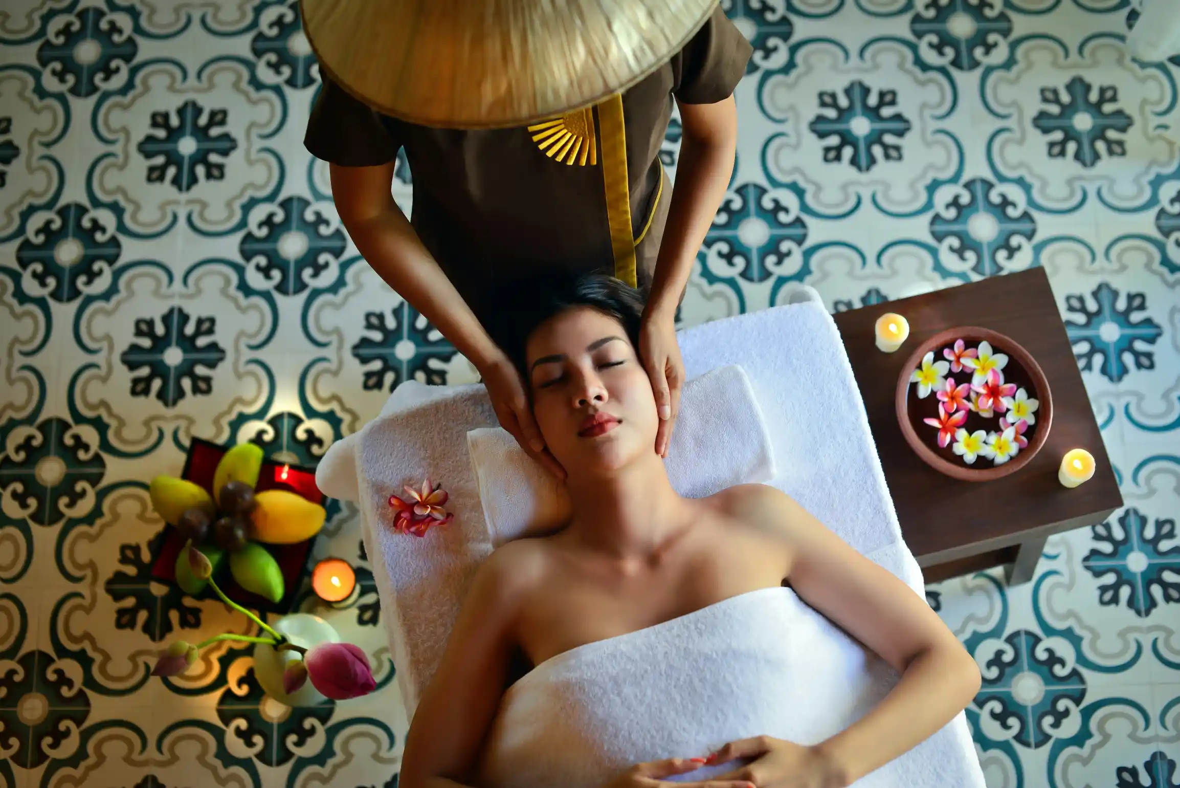 Hot oil spa massage